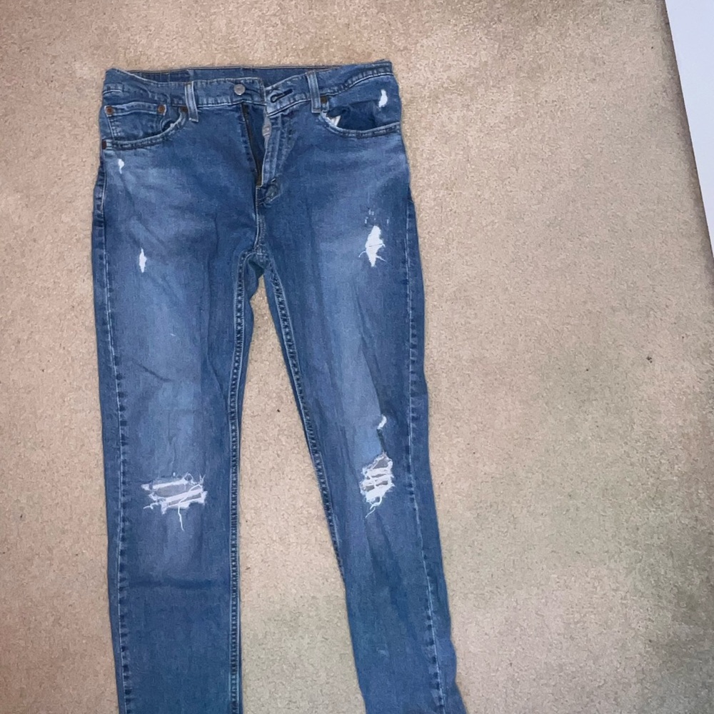 Levi's Distressed Skinny Jeans in Blue